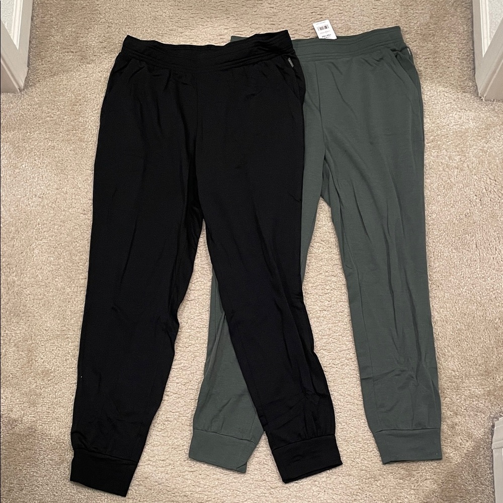 Eddie Bauer Ladies' Jogger, 2-pack, Black and Green, Medium NWT